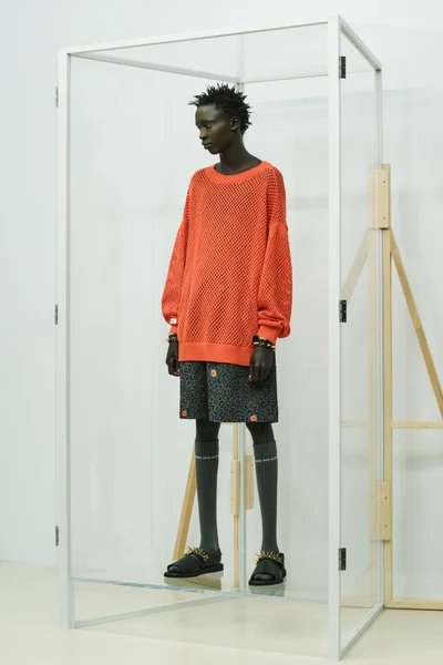 Look 8